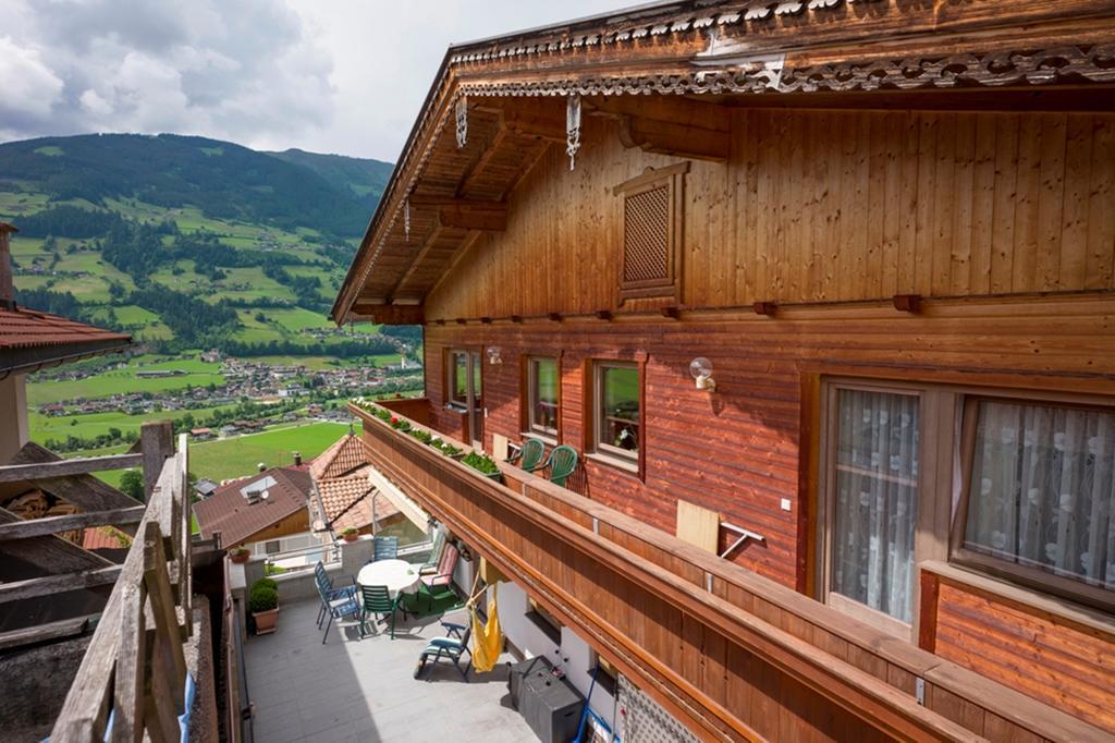 Ferienwohnung Eberharter Theresia Ramsau im Zillertal Exterior photo